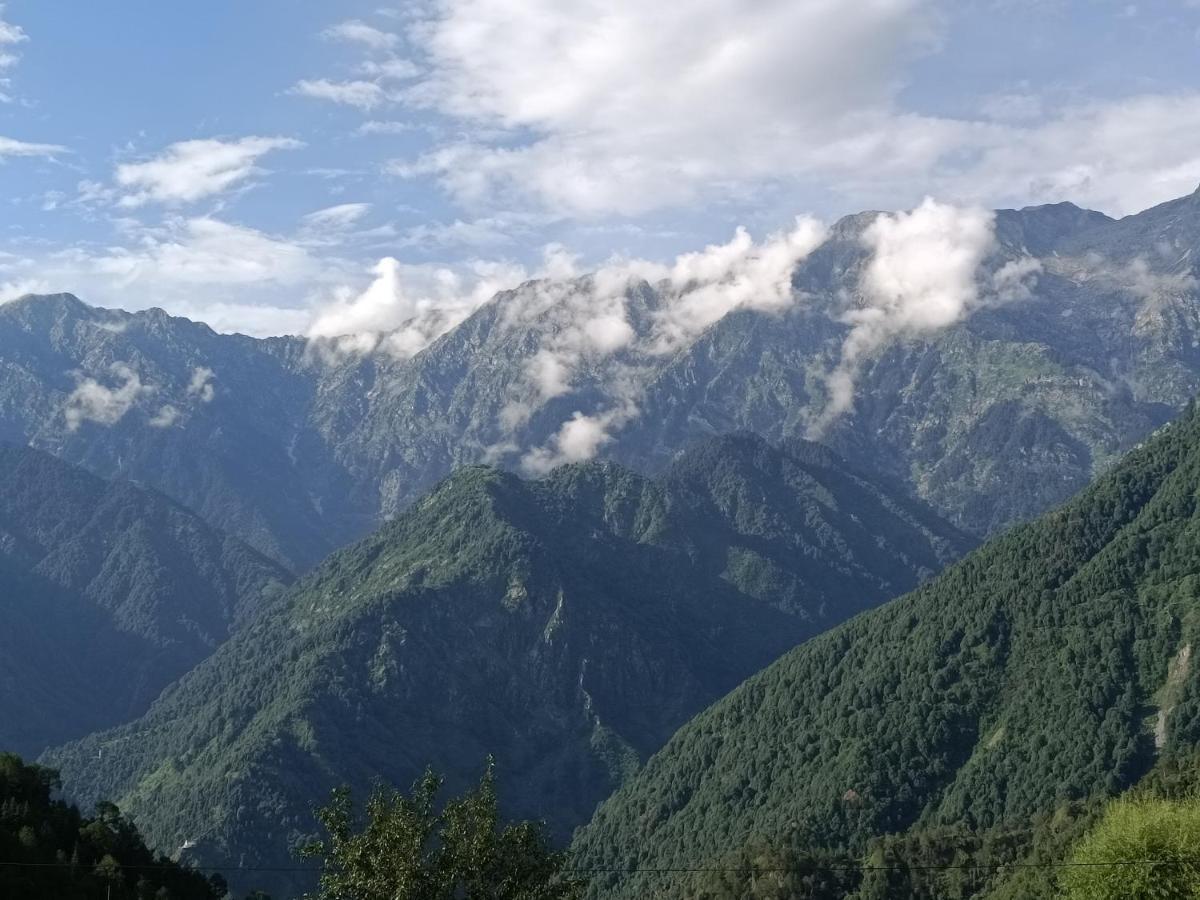 Sahaj Homestay Naddi Dharamshala Extérieur photo
