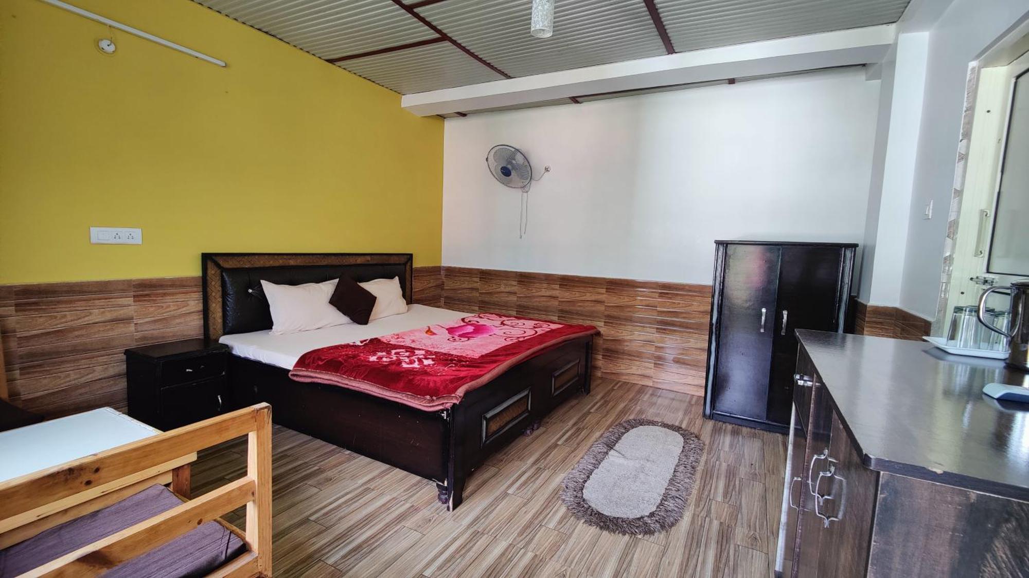 Sahaj Homestay Naddi Dharamshala Extérieur photo